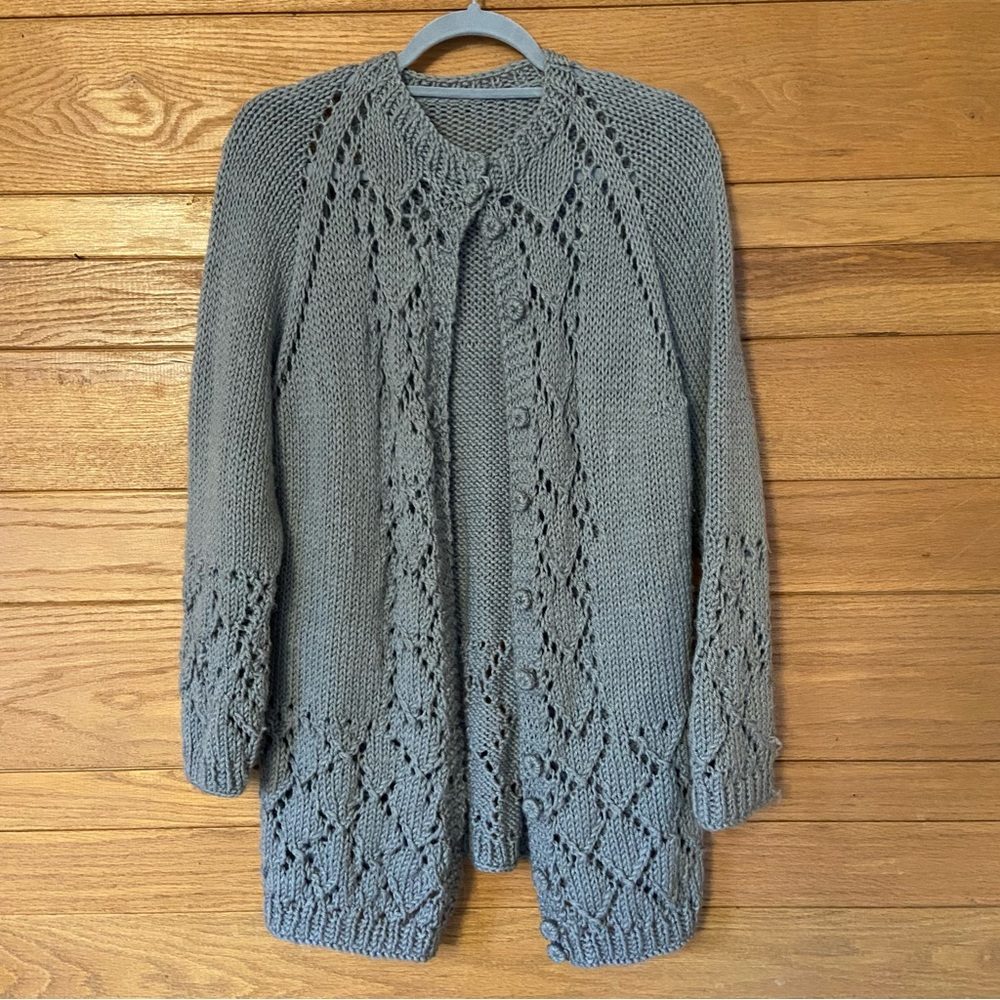 Vintage 80s handmade chunky gray button front cardigan sweater